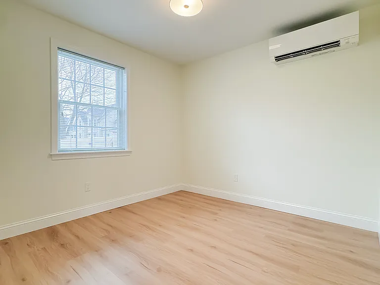 40 Walter St #A — Photo 14