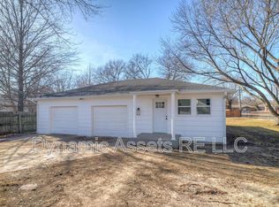 4093 Mount Carmel Rd #A, Frontenac, KS 66763