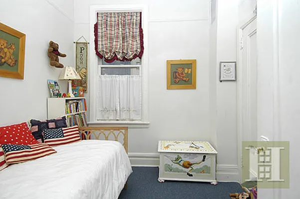 Rented by Halstead Real Estate | media 20