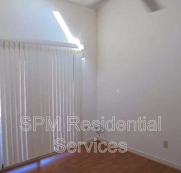 5938 Chester St — Photo 14