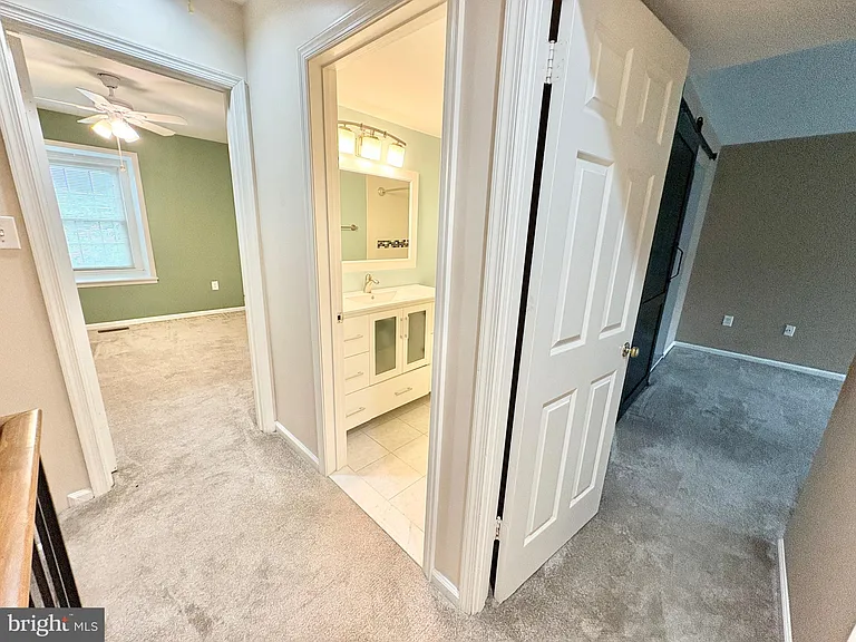 5111 Heritage Ln — Photo 36