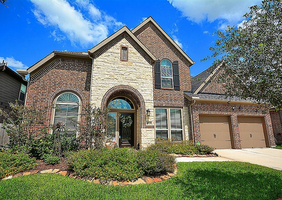 1st image of 29226 Davenport Dr