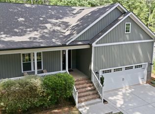 103 Crazy Horse Dr, Louisburg, NC 27549