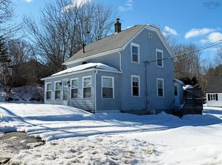 120 Old Port Mouton Rd, Liverpool, NS B0T 1G0