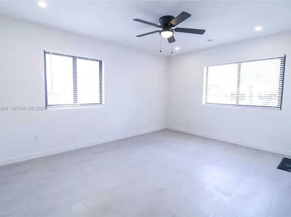 221 SW 11th Ave APT 2, Miami, FL 33130