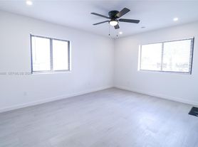 221 SW 11th Ave, Miami, FL