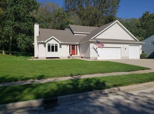 2290 W Packard St, Decatur, IL 62522