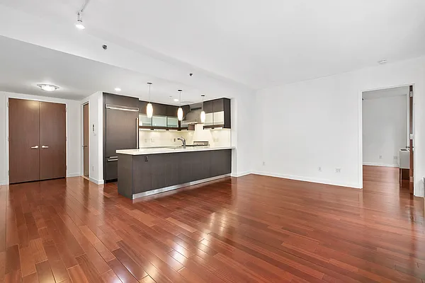 Rented by Corcoran | media 23