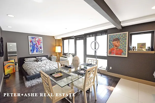 Rented by Peter Ashe | media 20