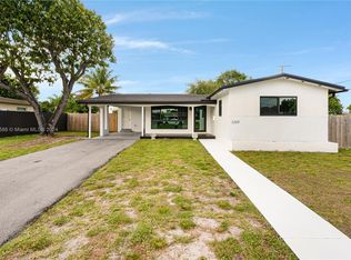 3309 Roosevelt St, Hollywood, FL 33021