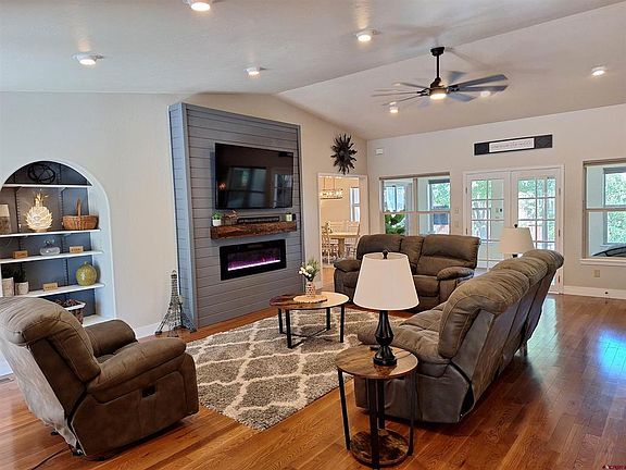 5th image of 920 S 9th Street