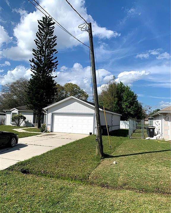 1st image of 652 Caribou Ct