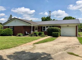 216 N Market St, Thorntown, IN 46071