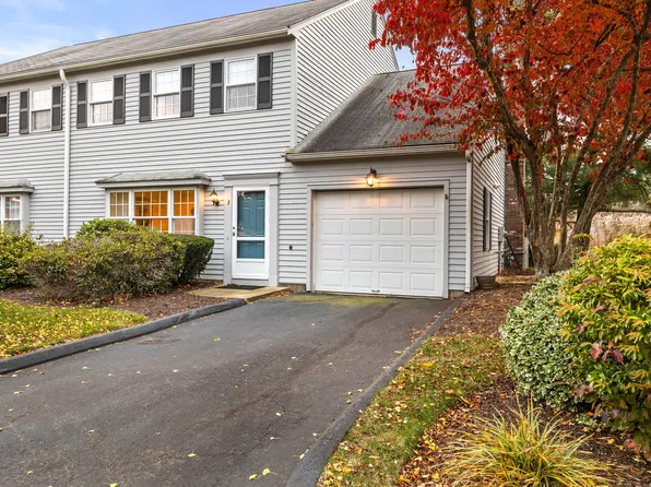 3 Sandgate Circle #3, Madison, CT 06443