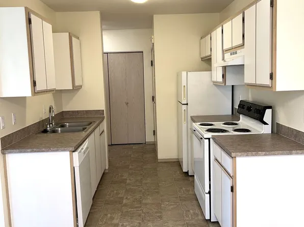 Willamette Grove Apartments