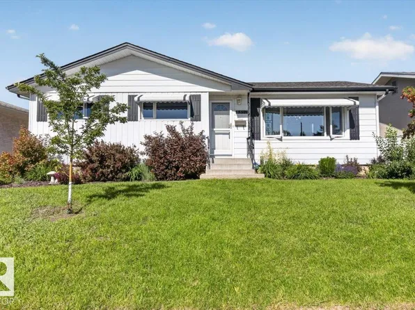 13520 67th St NW, Edmonton, AB T5C 0C8