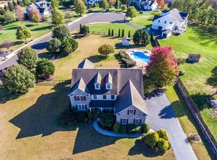 8 Eagle View Ln, Schwenksville, PA 19473