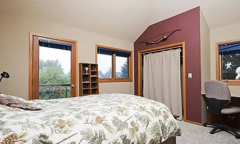 1020 Oakdale Pl — Photo 11