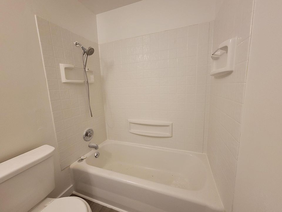 Tub