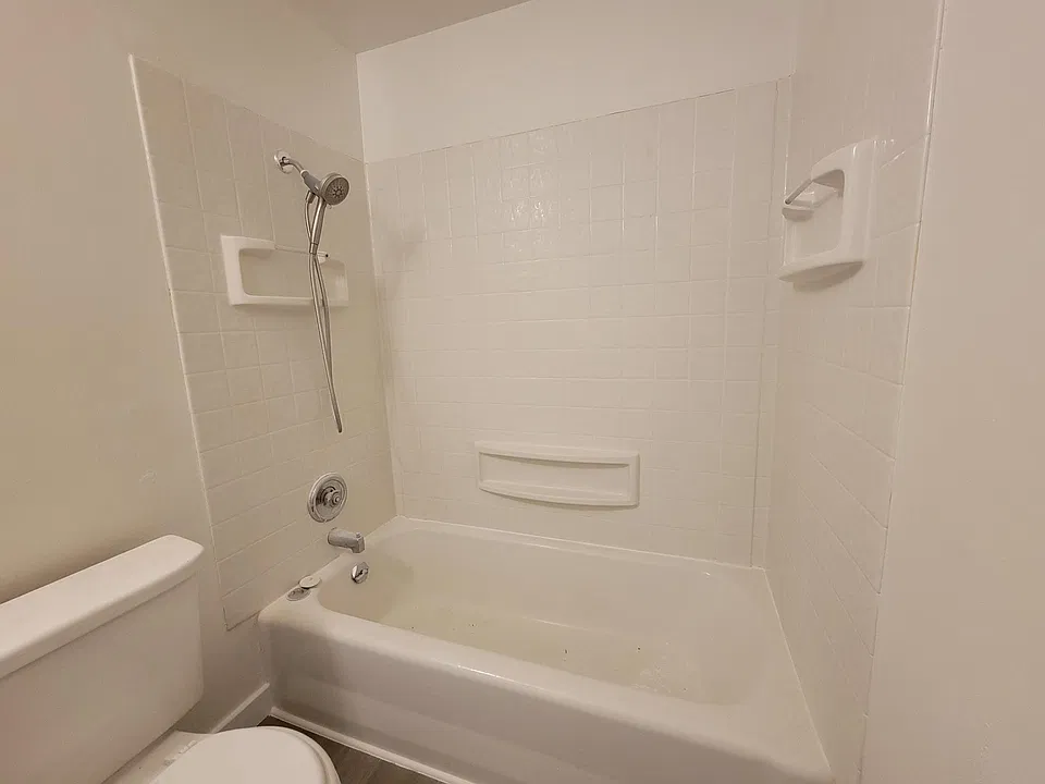 Tub