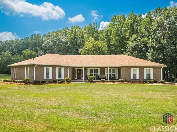 3130 Meadow Trail, Loganville, GA 30052