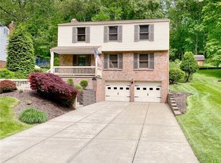 5976 Dashwood Dr, Bethel Park, PA 15102