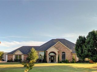 1809 Floyd Hampton Rd, Crowley, TX 76036