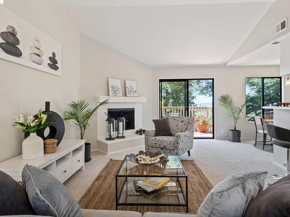 8 Anair Way, Oakland, CA 94605