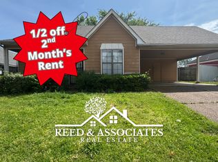 5320 Crystal Oak Dr, Memphis, TN 38141