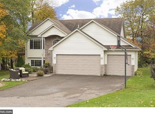 900 Hazelwood Cir, Buffalo, MN 55313
