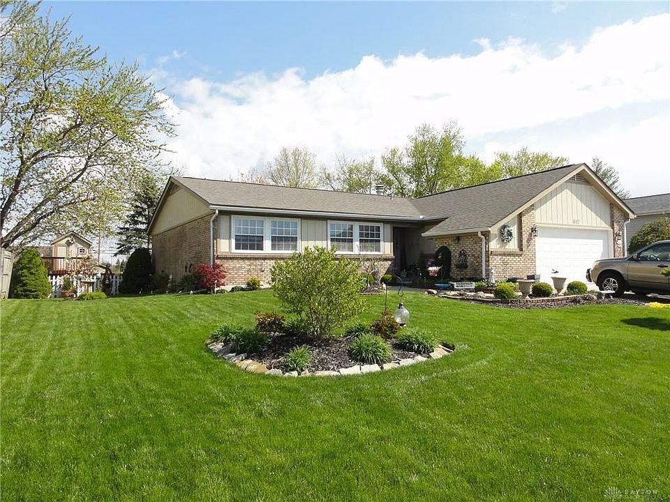 1st image of 817 Sunset Dr