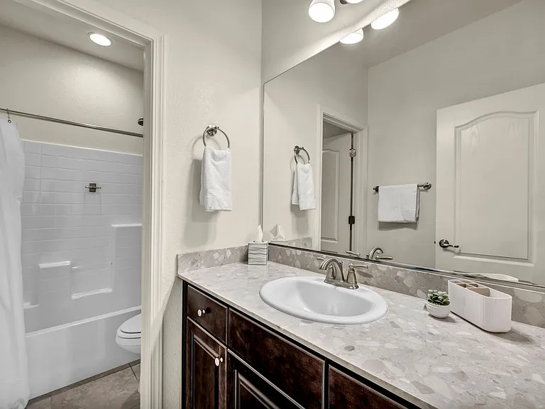 10677 Foxberry Park Dr — Photo 54