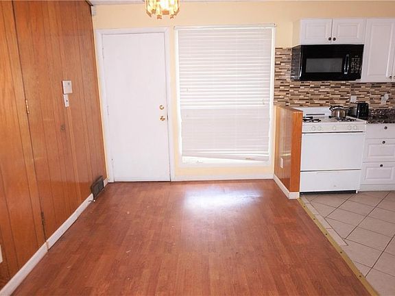 3rd image of 654 Frederick Blvd