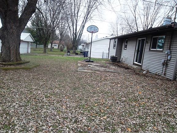 5th image of 2623 Kellogg Ave
