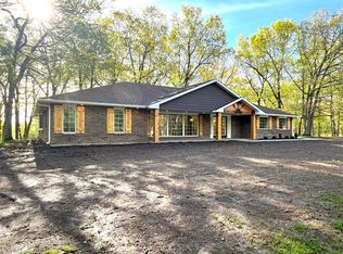 30126 Liberty Park Pl, Macon, MO 63552