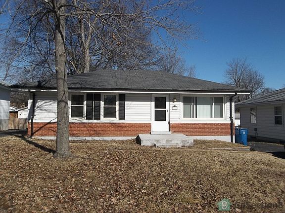 3rd image of 221 Buddie Ave