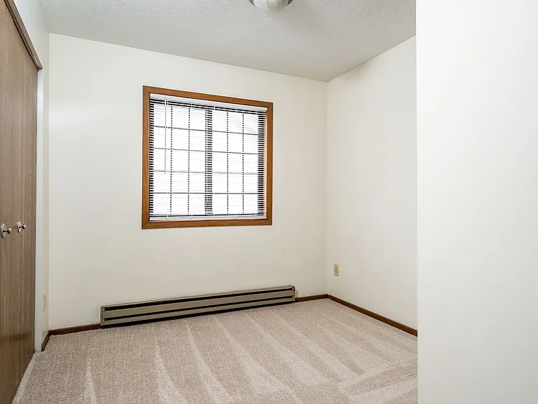 Woodcrest Townhomes — Photo 11