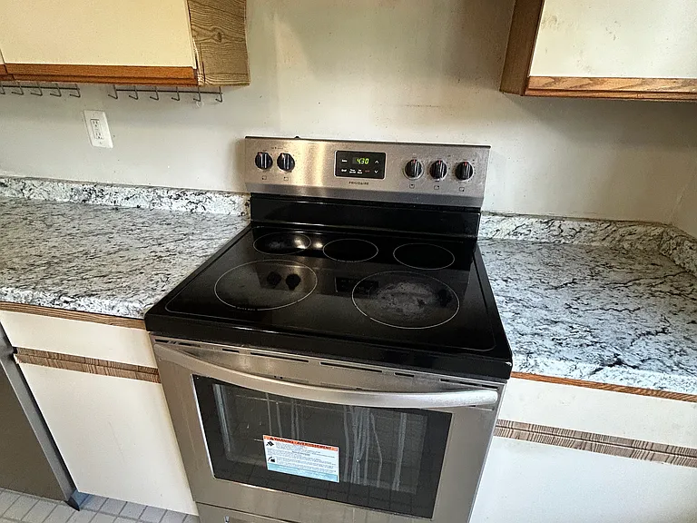 24 Bristow Ct — Photo 18