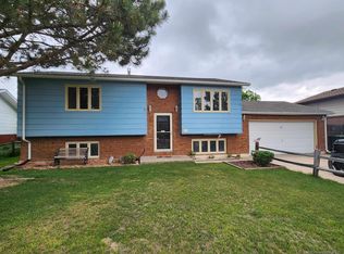 5319 Maple Way, Cheyenne, WY 82009
