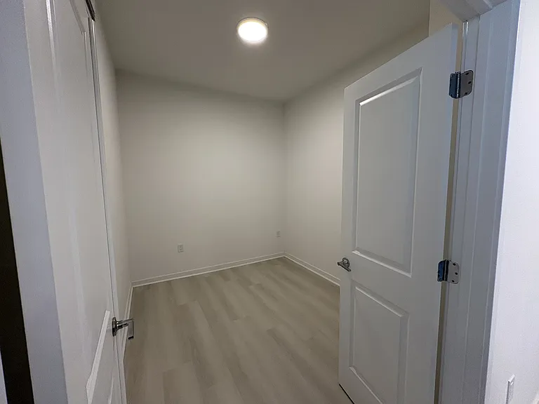 5587 Millenia Park Blvd — Photo 20