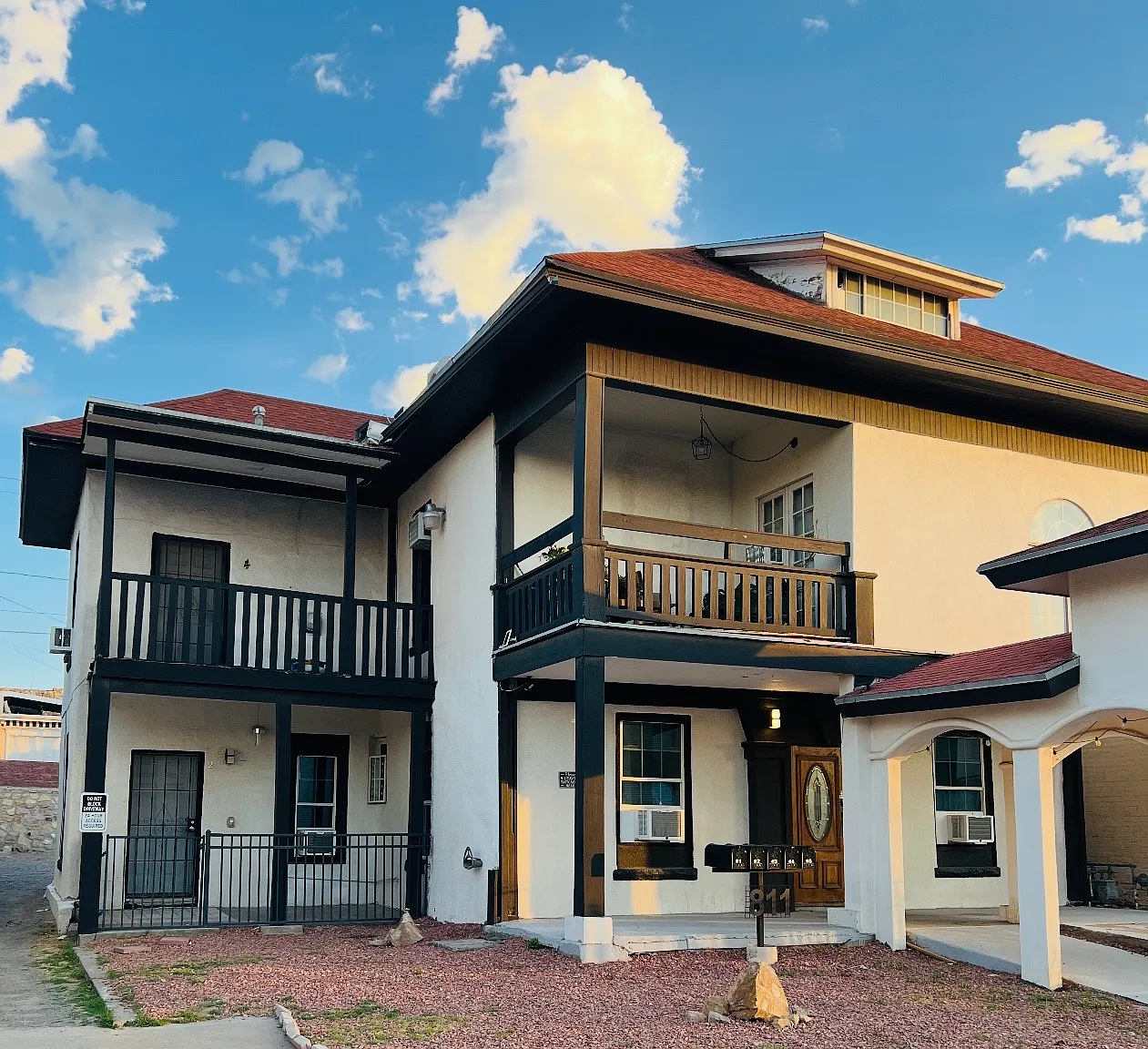 1 bed, 550 sqft, $900 — Photo 1