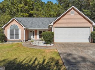 439 River Chase Dr, Athens, GA 30605