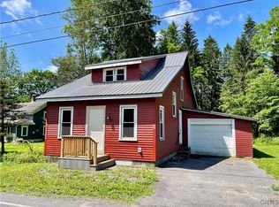 28 Gulf Hill Rd, Cortland, NY 13045