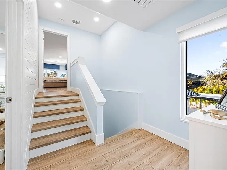 2500 Monterey St — Photo 11