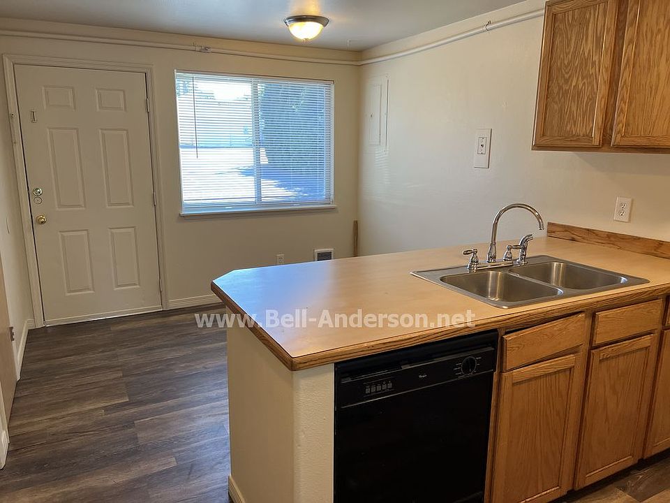 1st image of 25449 104th Ave SE #D2