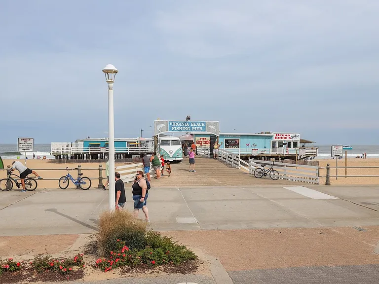 This Is The Perfect 1BR/1BA Beach Apartment Only Two Block From The Atlantic Ocean! — Photo 22