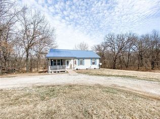458 NE 200th Rd, Knob Noster, MO 65336
