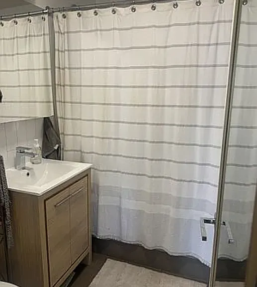 74 Grand Ave #3H — Photo 4