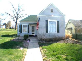 1219 W Walnut St, Independence, MO 64050