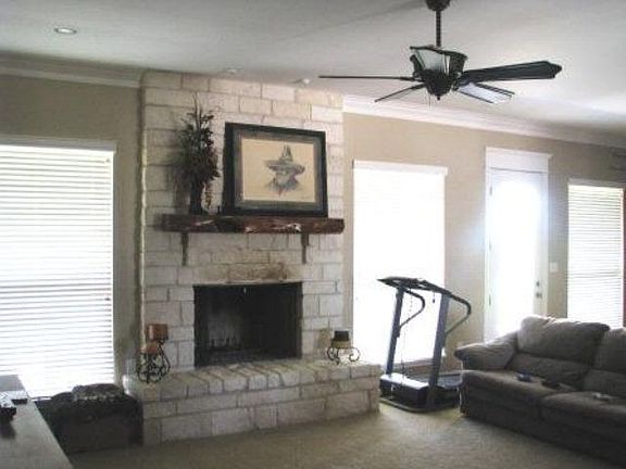 5th image of 10761 Twin Lakes Ln